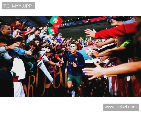 爱足球的梦想球星如何通过努力成就辉煌人生成为球迷心中的传奇 爱足球的梦想球星如何通过努力成就辉煌人生成为球迷心中的传奇