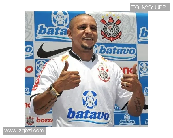 天下足球十大球星盘点:足坛传奇人物的辉煌瞬间与非凡成就 天下足球十大球星盘点:足坛传奇人物的辉煌瞬间与非凡成就