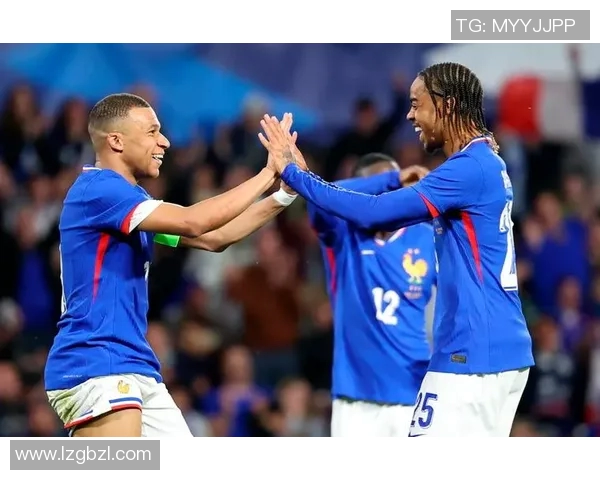 法国足球巨星崛起之路 揭秘顶级球员的成长与荣耀 法国足球巨星崛起之路 揭秘顶级球员的成长与荣耀